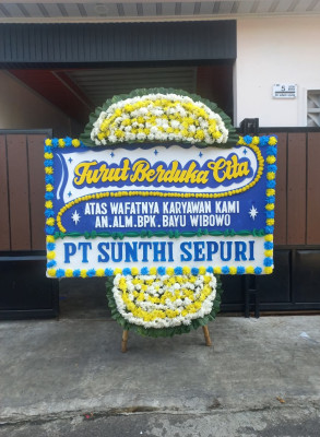 Papan Bunga Duka di Nagraksari
